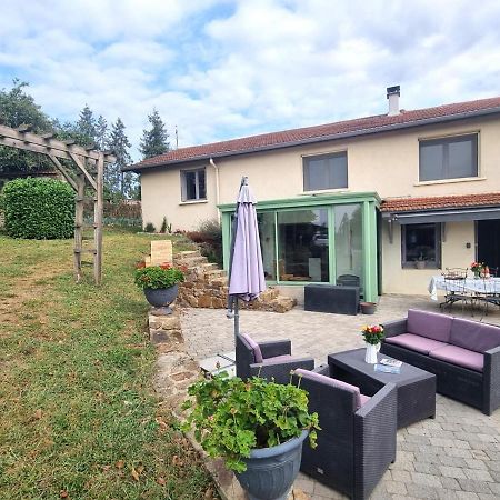 Gite De Charme Avec Terrasse, Jardin Et Jeux - Tout Inclus, Lits Faits, Linge Fourni A Saint-Galmier - Fr-1-496-300 Villa Exterior photo